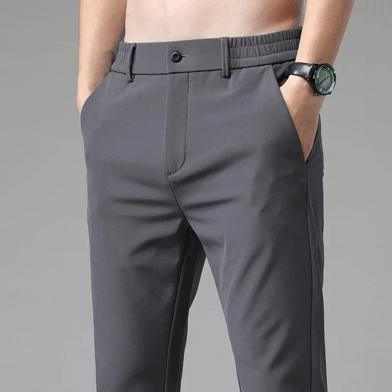 Calça Social Masculina Monzatti MZ067 em tecido premium, corte slim fit.