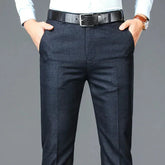 Calça Social Masculina Monzatti MZ515 em tecido premium e corte clássico.