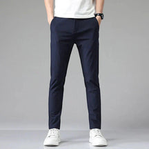Calça Social Masculina Monzatti MZ067 em tecido premium, corte slim fit.