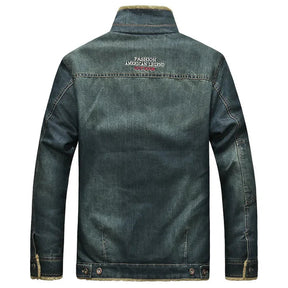 Jaqueta Jeans Masculina Acolchoada Monzatti MZ136 com design moderno e versátil